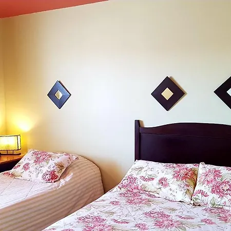 Hotel Le Must Saint-Marc-des-Carrières Extérieur photo